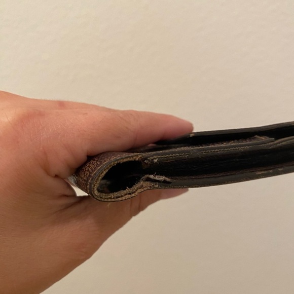 VINTAGE LOUIS VUITTON CIGARETTE CASE - Picture 10 of 12